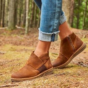 Born Tora Bohemian Distressed Glazed Ginger Leather Ankle Boots size 6.5 NEW